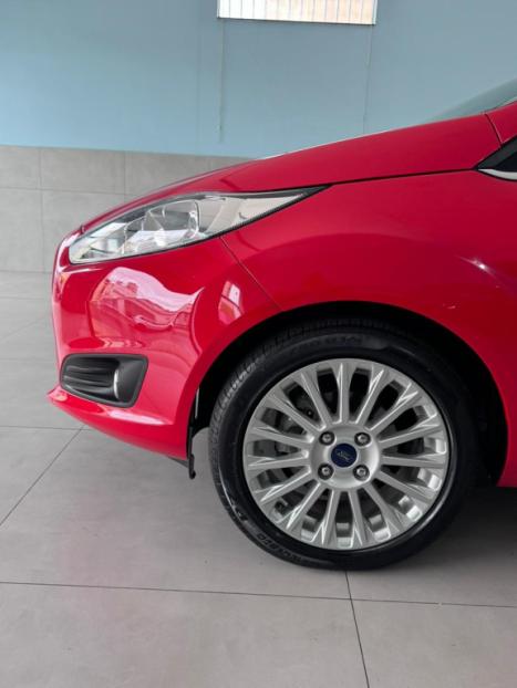 FORD Fiesta Hatch 1.6 16V 4P FLEX TITANIUM POWERSHIFT AUTOMTICO, Foto 6