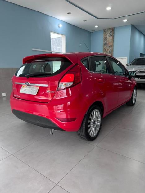 FORD Fiesta Hatch 1.6 16V 4P FLEX TITANIUM POWERSHIFT AUTOMTICO, Foto 7