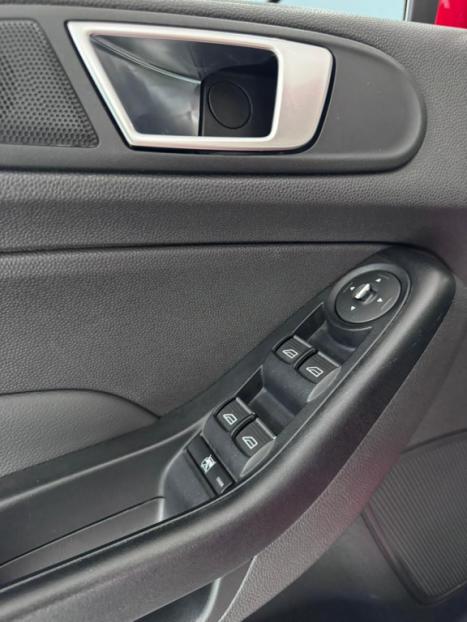 FORD Fiesta Hatch 1.6 16V 4P FLEX TITANIUM POWERSHIFT AUTOMTICO, Foto 15