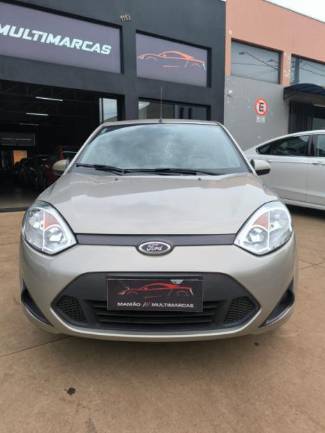 FORD Fiesta Hatch 1.6, Foto 1