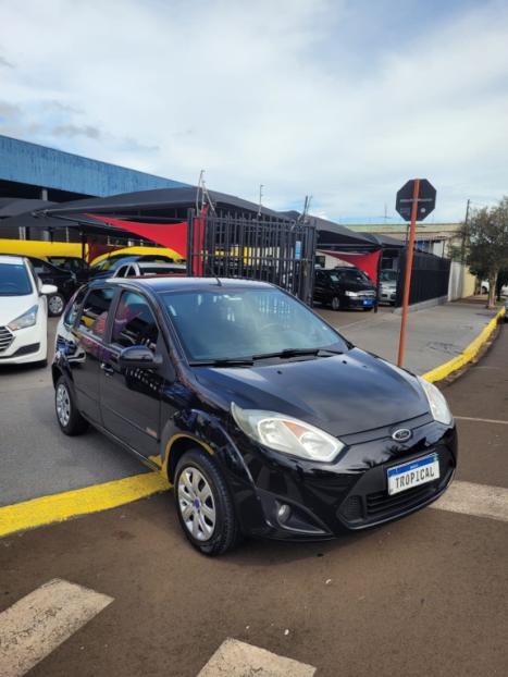 FORD Fiesta Hatch 1.6 4P FLEX, Foto 1