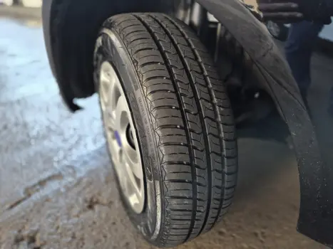 FORD Fiesta Hatch 1.6 4P CLASS FLEX, Foto 9