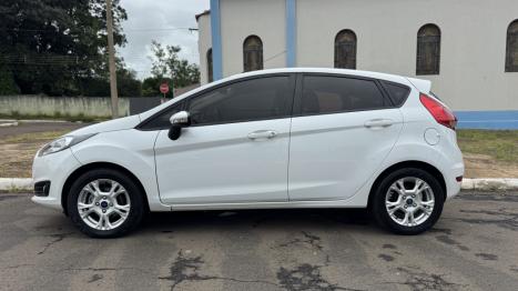 FORD Fiesta Hatch 1.6 16V 4P FLEX SE POWERSHIFT AUTOM�TICO, Foto 8