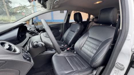FORD Fiesta Hatch 1.6 16V 4P FLEX SE POWERSHIFT AUTOM�TICO, Foto 11