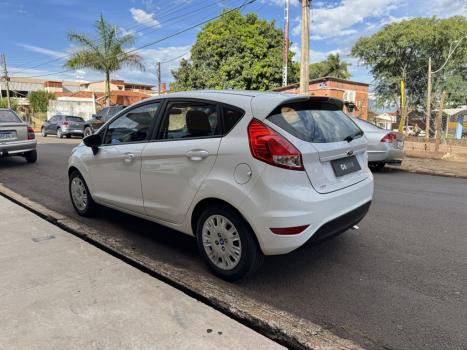 FORD Fiesta Hatch 1.5 16V 4P S FLEX, Foto 6