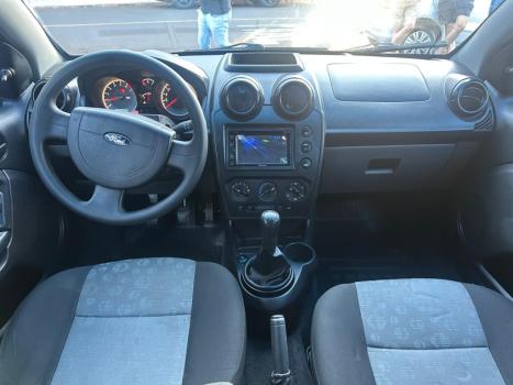 FORD Fiesta Hatch 1.6 4P FLEX, Foto 5
