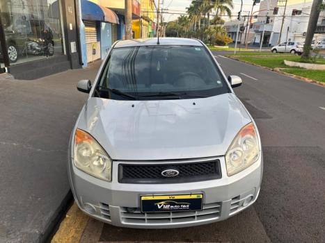 FORD Fiesta Hatch 1.6 4P FLEX, Foto 3