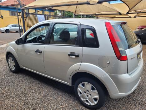 FORD Fiesta Hatch 1.0 4P FLEX, Foto 2