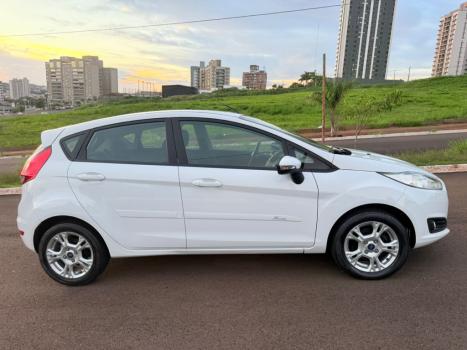 FORD Fiesta Hatch 1.6 16V 4P SE FLEX, Foto 4