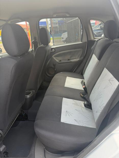 FORD Fiesta Hatch 1.6 4P FLEX, Foto 8