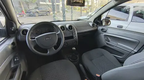 FORD Fiesta Hatch 1.0 4P, Foto 4