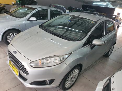 FORD Fiesta Hatch 1.6 16V 4P FLEX TITANIUM PLUS POWERSHIFT AUTOM�TICO, Foto 1