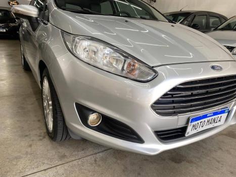 FORD Fiesta Hatch 1.6 16V 4P FLEX SEL POWERSHIFT AUTOM�TICO, Foto 3