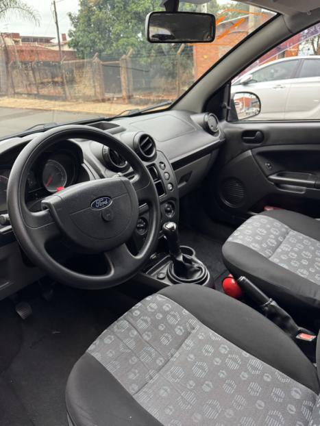 FORD Fiesta Hatch 1.6 4P FLEX, Foto 9