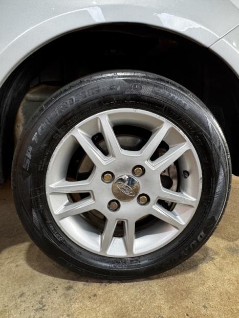FORD Fiesta Hatch 1.6, Foto 6