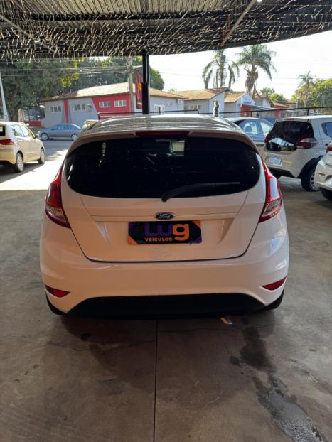 FORD Fiesta Hatch 1.5 16V 4P S FLEX, Foto 3