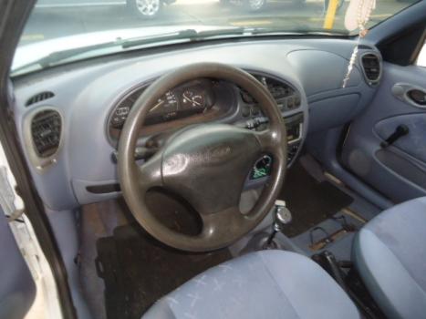 FORD Fiesta Hatch 1.0 4P, Foto 4