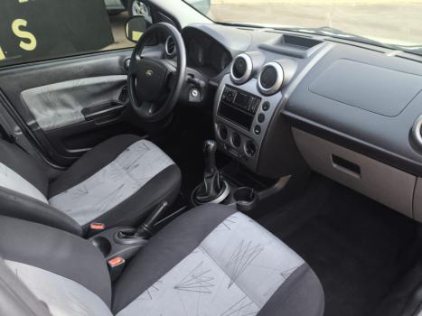 FORD Fiesta Hatch 1.6 CLASS, Foto 2