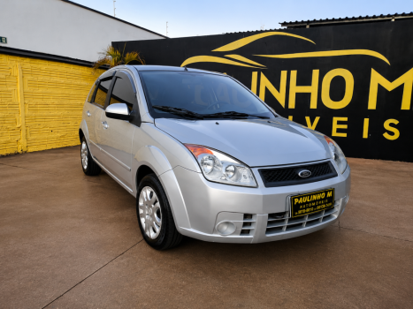 FORD Fiesta Hatch 1.6 CLASS, Foto 3
