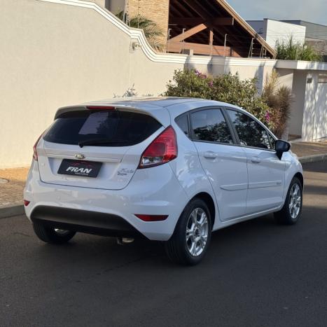 FORD Fiesta Hatch 1.6 16V 4P SE FLEX, Foto 2