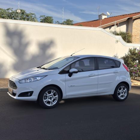 FORD Fiesta Hatch 1.6 16V 4P SE FLEX, Foto 4