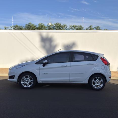 FORD Fiesta Hatch 1.6 16V 4P SE FLEX, Foto 6