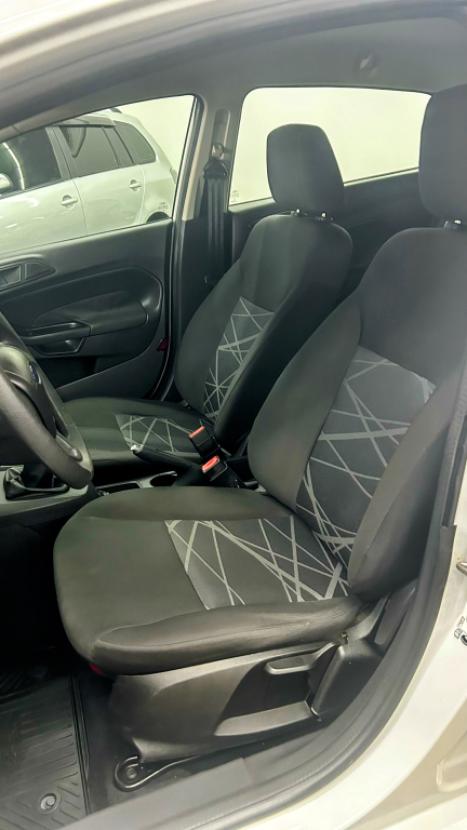 FORD Fiesta Hatch 1.5 16V 4P S FLEX, Foto 9