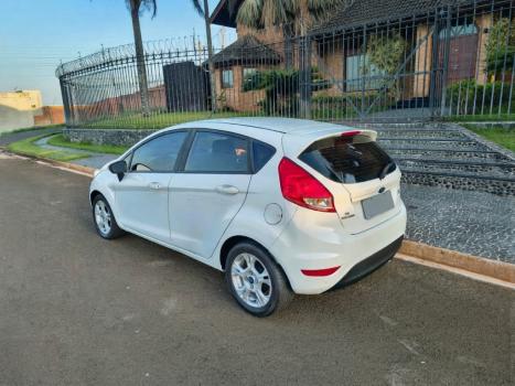FORD Fiesta Hatch 1.6 16V 4P FLEX SE POWERSHIFT AUTOMÁTICO, Foto 2