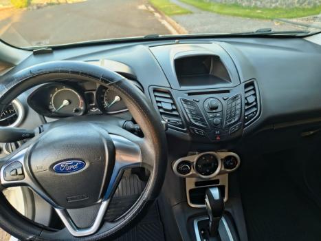 FORD Fiesta Hatch 1.6 16V 4P FLEX SE POWERSHIFT AUTOMÁTICO, Foto 5