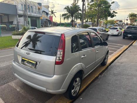 FORD Fiesta Hatch , Foto 2