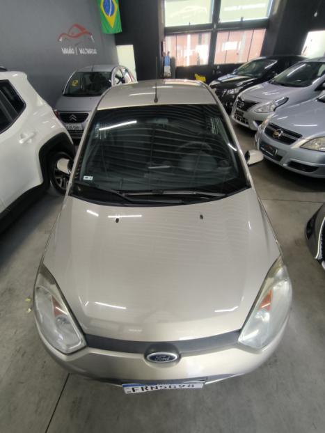 FORD Fiesta Sedan 1.6 4P FLEX, Foto 2