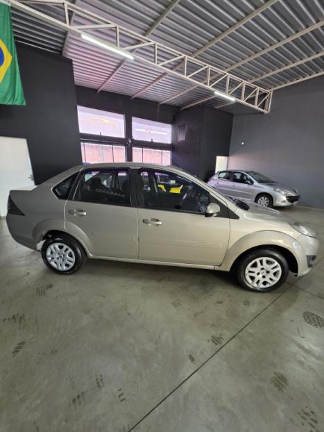 FORD Fiesta Sedan 1.6 4P FLEX, Foto 10