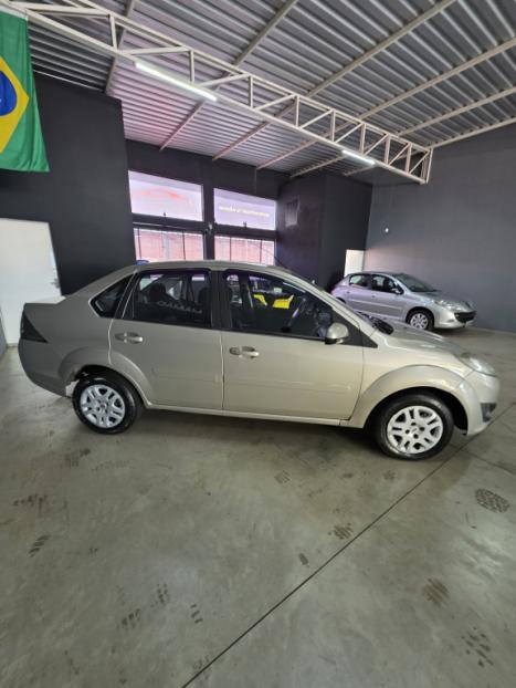 FORD Fiesta Sedan 1.6 4P FLEX, Foto 16