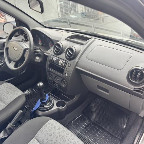 FORD Fiesta Sedan 1.6 4P FLEX, Foto 2