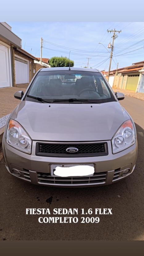 FORD Fiesta Sedan 1.6 4P FLEX, Foto 1