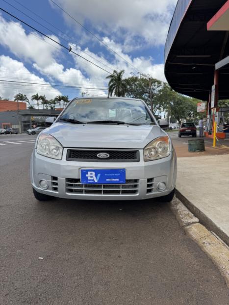 FORD Fiesta Sedan 1.6 4P CLASS FLEX, Foto 2