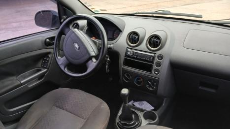 FORD Fiesta Sedan 1.6 4P FLEX, Foto 1