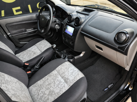FORD Fiesta Sedan 1.0 4P FLEX, Foto 2