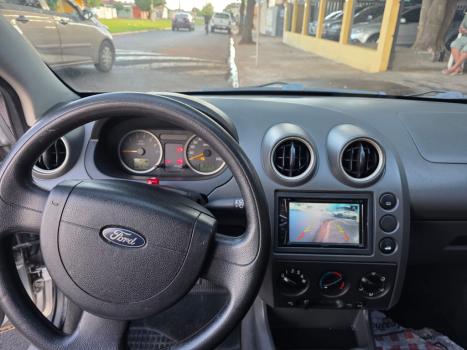 FORD Fiesta Sedan 1.6 4P FLEX, Foto 8