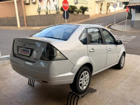 FORD Fiesta Sedan 1.6 4P CLASS FLEX, Foto 3