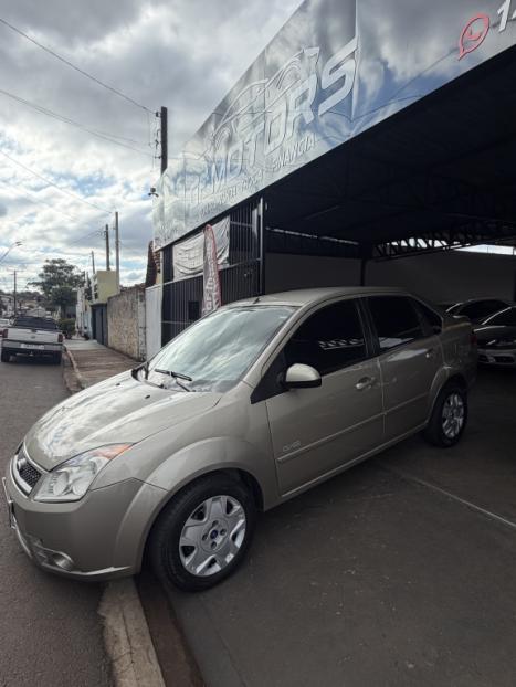 FORD Fiesta Sedan 1.6 4P CLASS FLEX, Foto 1