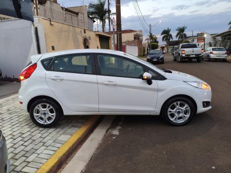 FORD Fiesta Sedan 1.5 16V 4P SE FLEX, Foto 4