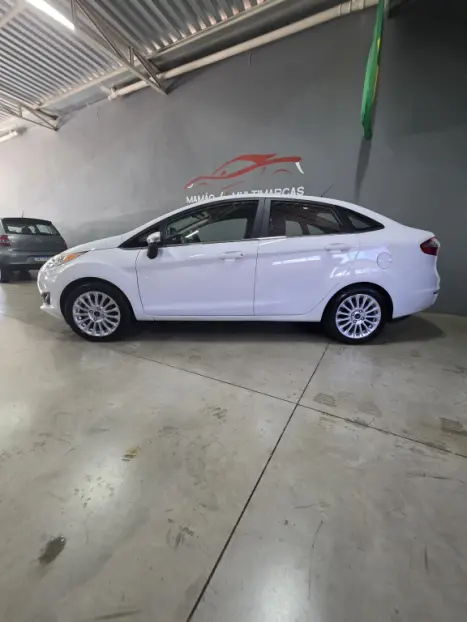 FORD Fiesta Sedan 1.6 4P FLEX SE PLUS POWERSHIFT AUTOM�TICO, Foto 5