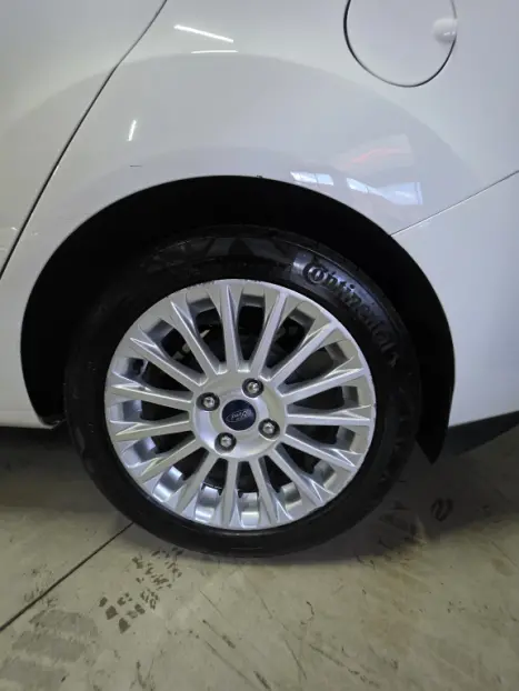 FORD Fiesta Sedan 1.6 4P FLEX SE PLUS POWERSHIFT AUTOM�TICO, Foto 10