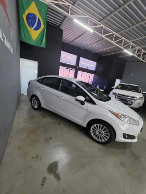 FORD Fiesta Sedan 1.6 4P FLEX SE PLUS POWERSHIFT AUTOM�TICO, Foto 17