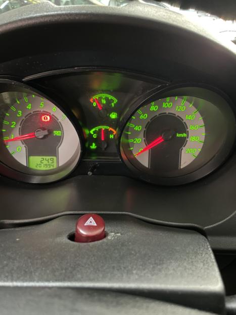 FORD Fiesta Sedan 1.6 4P FLEX, Foto 2