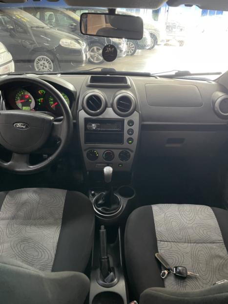 FORD Fiesta Sedan 1.6 4P FLEX, Foto 4