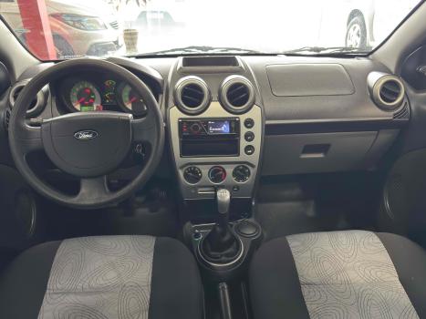 FORD Fiesta Sedan , Foto 8