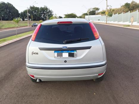 FORD Focus Hatch 1.6 4P GL, Foto 13