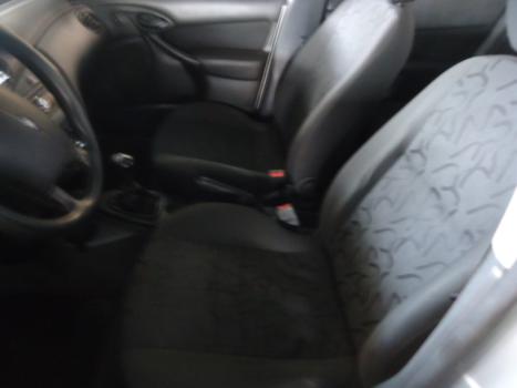 FORD Focus Hatch 1.6 4P FLEX GL, Foto 3
